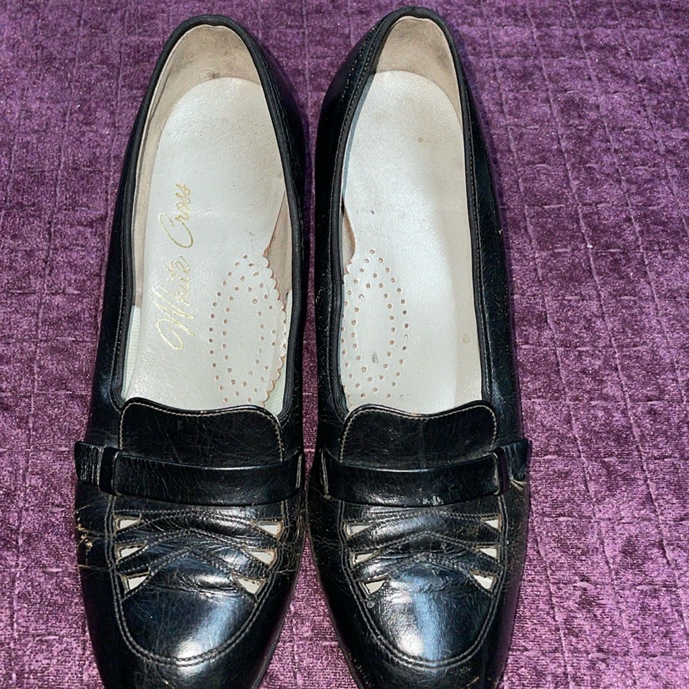 White Cross Leather short heel works shoes size 40 great shape